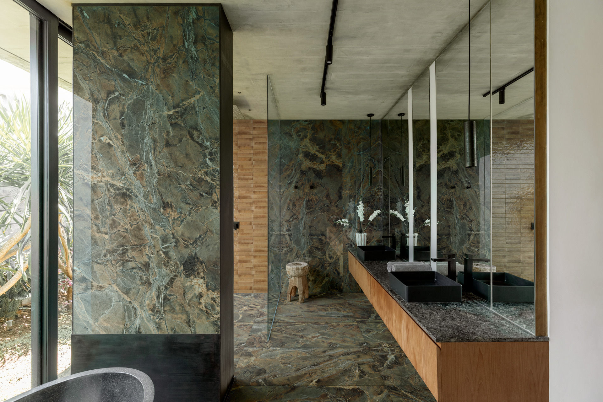 Marazzi Allmarble 088.jpg