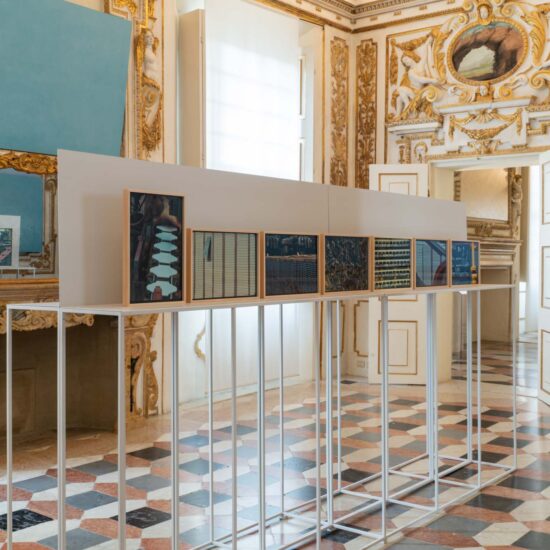 Gianni Berengo Gardin Marazzi Le Linee Veloci Instal 04