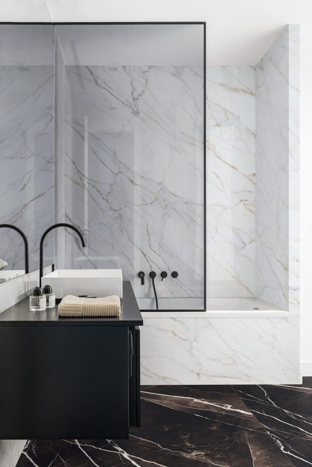 marazzi grande marble look 142.jpg