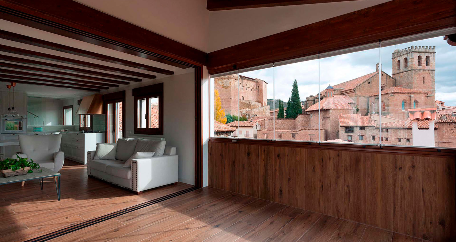 marazzi house between a castle and a grove 000.jpg